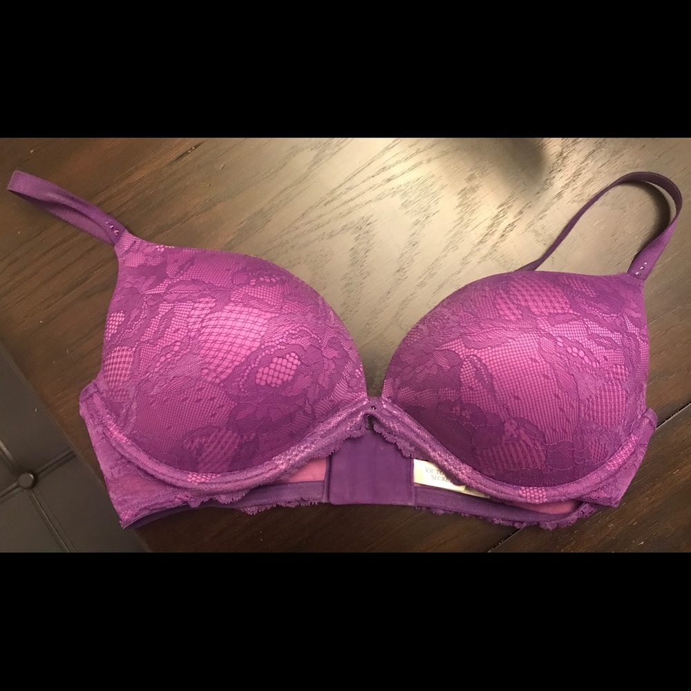 Purple Victoria Secret 36DD Biofit Lace Bra